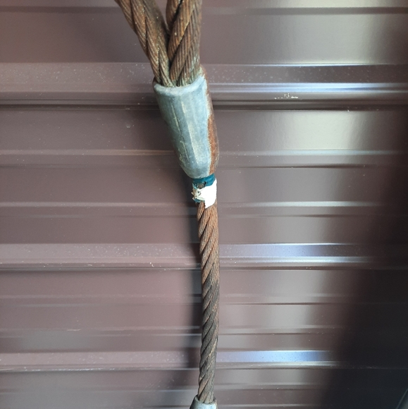 Towing equipment 2" ,25/8, with pins and tug boat cable tie, 4 ft. Long, looped - Picture 4 of 4